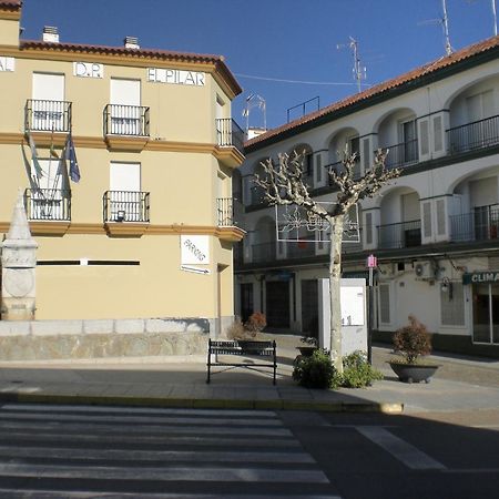 Hostal Dp El Pilar Monesterio Extérieur photo